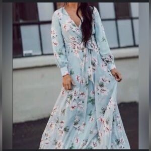 JessaKae Blue Floral Long Sleeve Dress small